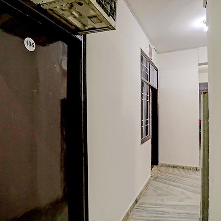 Spot On Raj Hotel Vip Near Worlds Of Wonder Kālkāji Devi Екстериор снимка